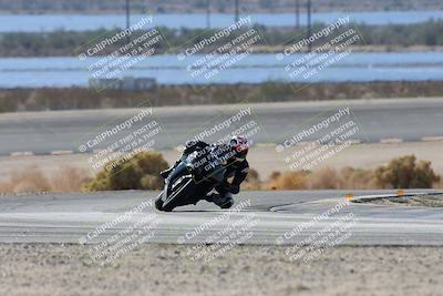 media/Nov-16-2025-Race Pace (Sun) [[8c5fa54630]]/Verified Riders/3-Turn 14 (1045am)/